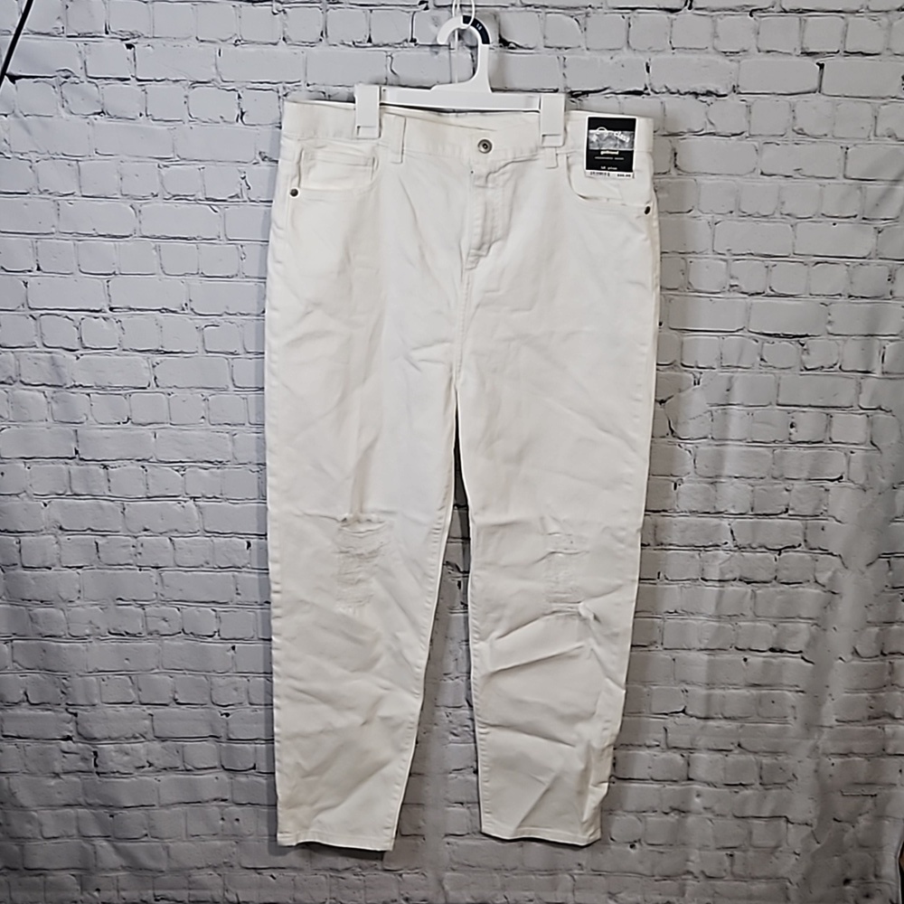 White denim distressed jeans